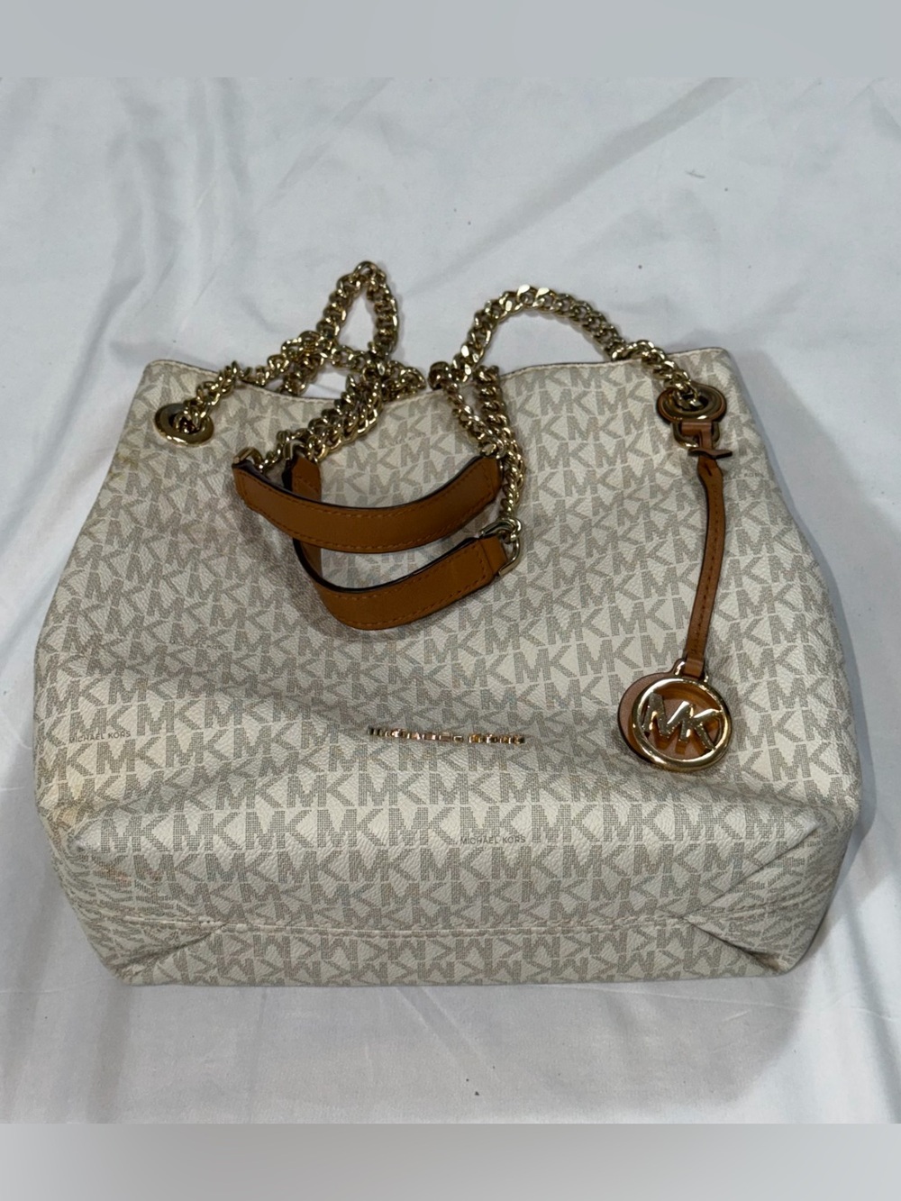 Michael Kors Susannah Medium Vanilla MK Logo Chain Shoulder Tote Bag - Picture 2 of 16